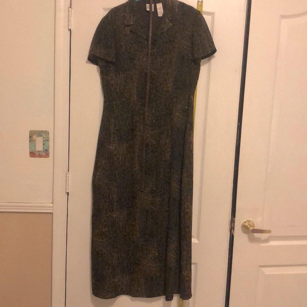 Emma James 10 belted, below knee brown dress